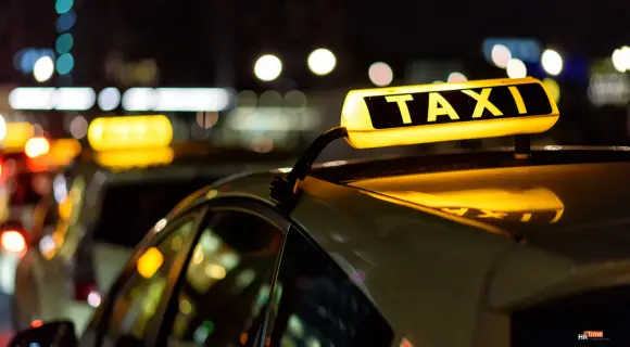 Zeiterfassung für Taxiunternehmen und Fahrdienstleister